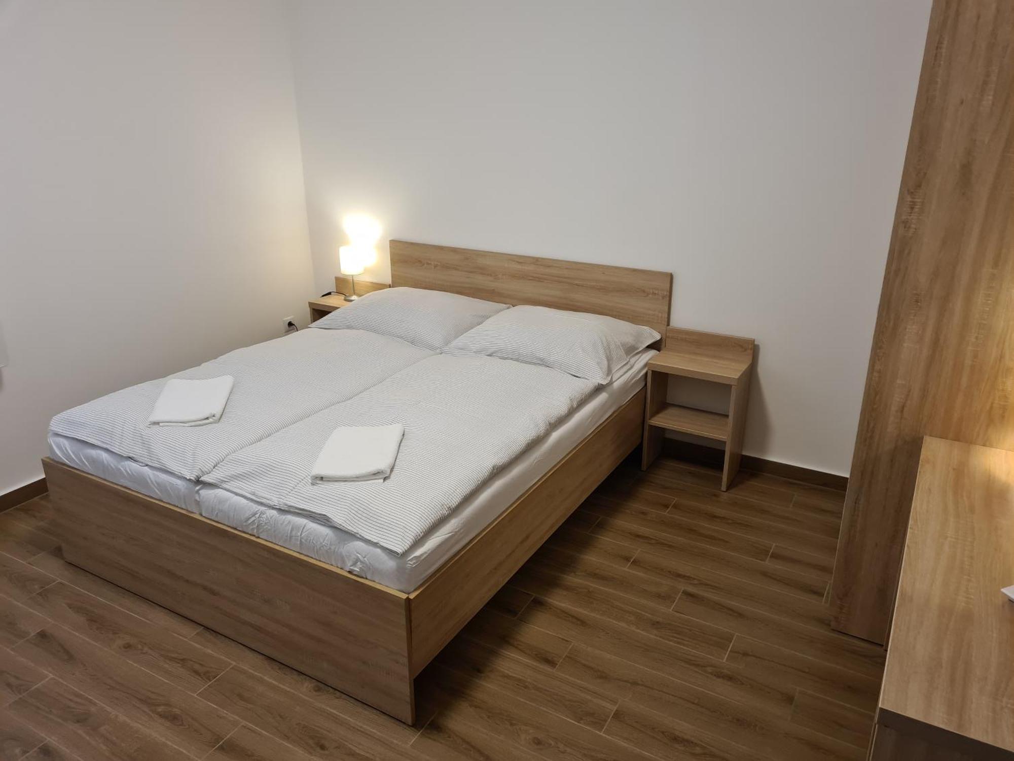 Tancsics Vendeghaz Hotel Siofok Ruang foto